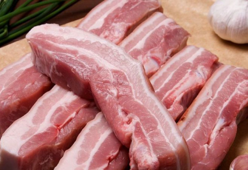 Поставки российской свинины в Беларусь выросли в 2,5 раза
