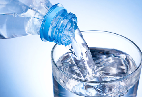 Как производители очищают воду в бутылках?