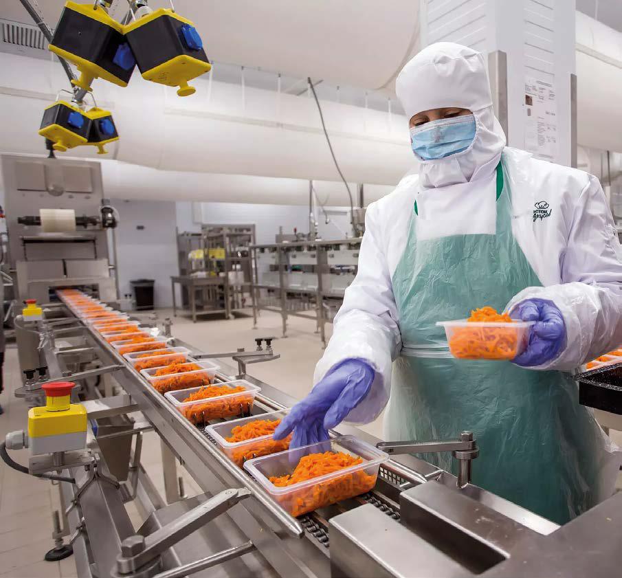 повар на фабрике-кухне