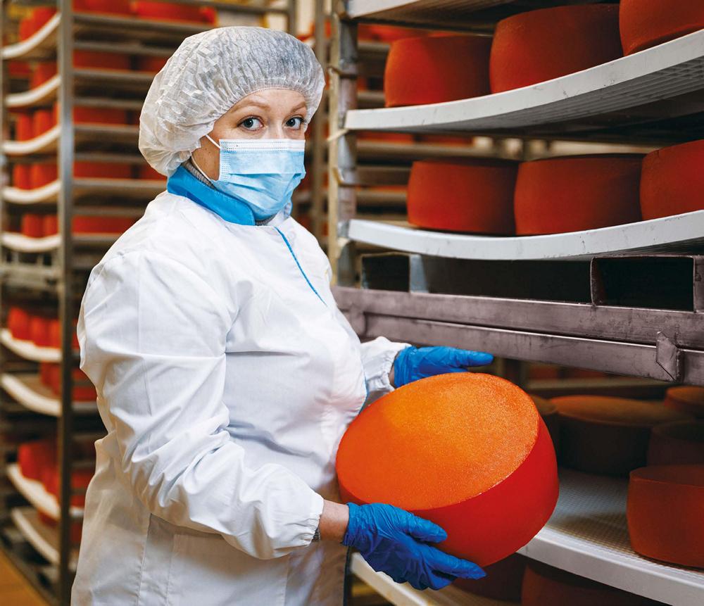 Рынок демонстрирует усталость от сложных заменителей и возвращается к продуктам с понятным составом, высокой пищевой ценностью и привычной ролью в рационе