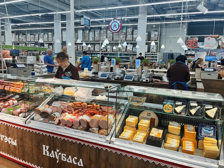 Еще три «Белорусские деревни» открылись в гипермаркетах Московского региона