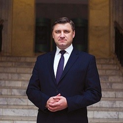 Алексей БОГДАНОВ — начальник главного управления внешнеэкономической деятельности Минсельхозпрода 