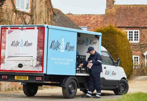 В Великобритании молоко будут развозить электромобилями