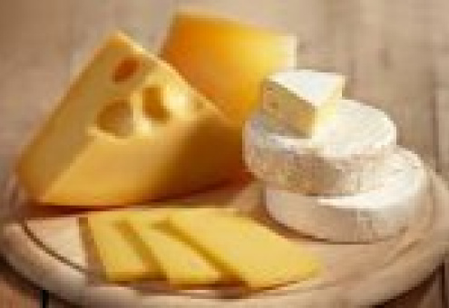 36,5% россиян сократили потребление сыров