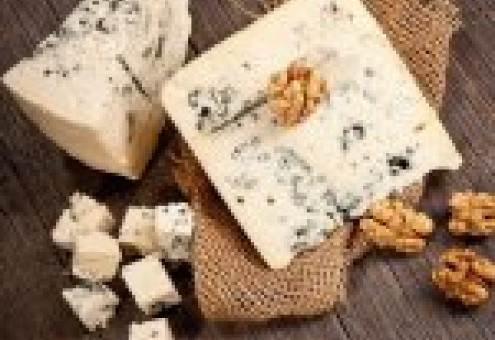 В России начнут производить собственный сыр с плесенью