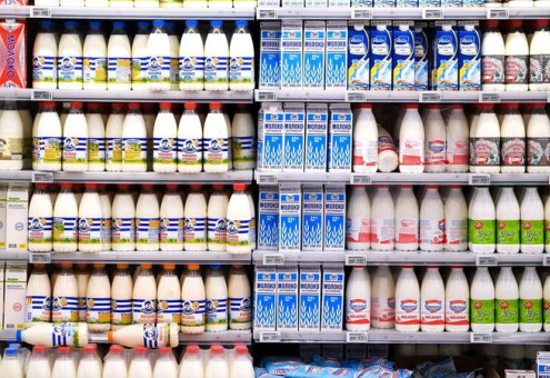 ФАС РФ направила запросы производителям молока и ритейлу об обоснованности цен на продукцию