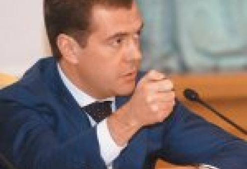 Д.Медведев: России необходим зерновой резерв на будущее