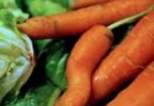 Неурожай вернул в британские супермаркеты уродливые овощи