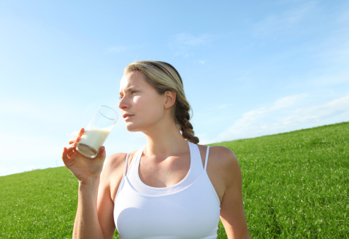 Молоко и йогурт могут снизить риск рака молочной железы 