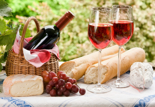 Франция в 2016 году сократит выпуск вина на 10% из-за весенних холодов