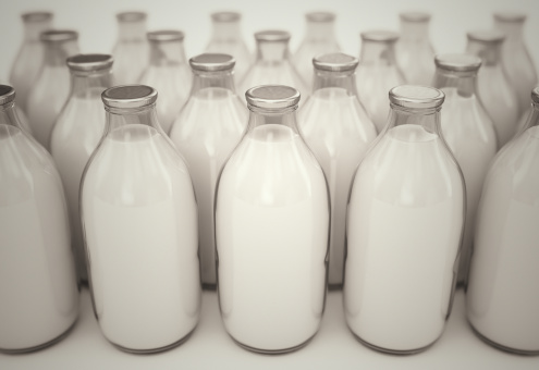 Для борьбы с фальшивым молоком изменят ГОСТ 